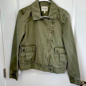 Jessica Simpson jacket